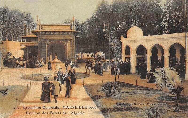 File:Exposition coloniale Marseille 1906--300--pavillon des forêts d'Algérie - photo Baudouin Vincent.jpg