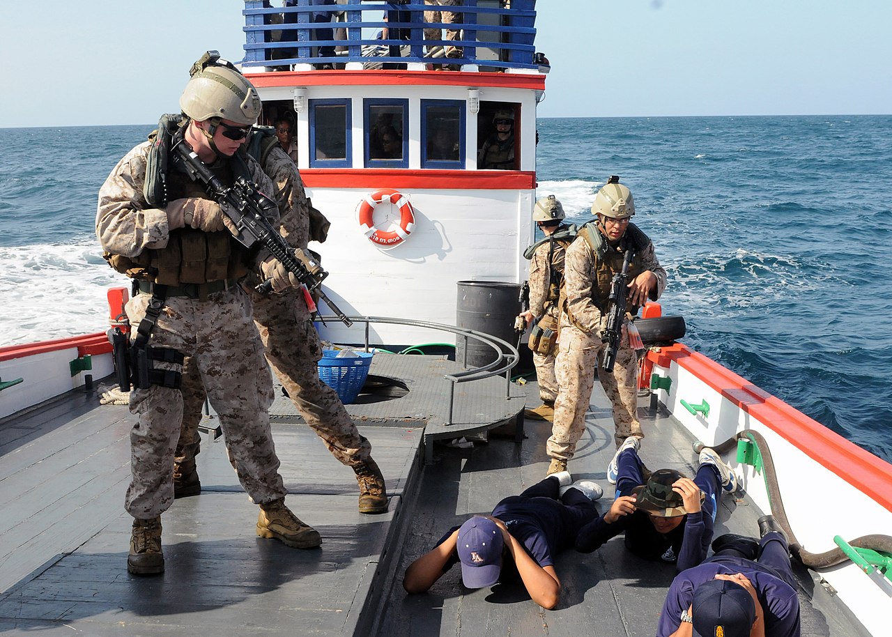 File:Flickr - Official U.S. Navy Imagery - U.S. Marines conduct a visit,  board, search and seizure exercise with the Royal Thai Navy aboard a Thai  fishing vessel..jpg - Wikimedia Commons