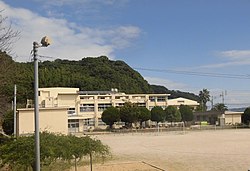 Fukuoka Kitazaki Elementary School.JPG