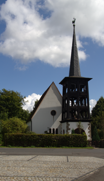 File:Fulda Traetzhof ev Kirche f.png