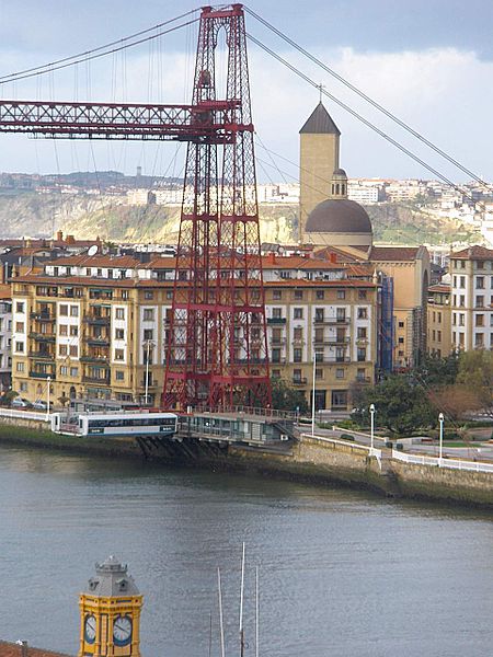 File:Guecho, Las Arenas - Puente de Vizcaya 14.jpg