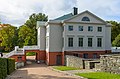 * Nomination The main building at Gunnebo slott. --ArildV 06:33, 4 October 2012 (UTC) * Promotion OK for QI --NorbertNagel 20:13, 4 October 2012 (UTC)