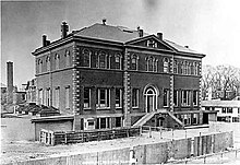 Harvard Medical School in the 19th century. HarvardMedical old.jpg