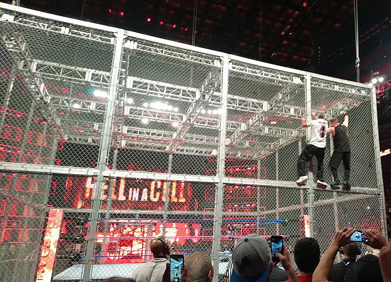 File:Hell in a Cell 01.jpg