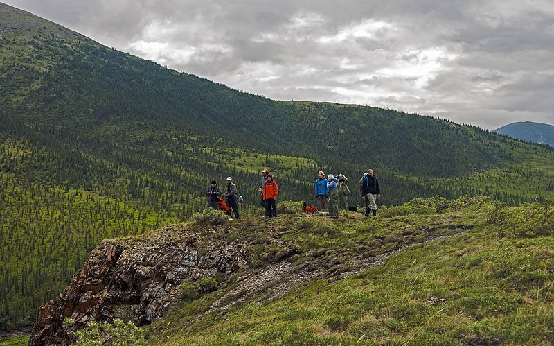 File:Hikers overlooking confluence of Firth River and Joe Creek, Ivvavik National Park, YT.jpg