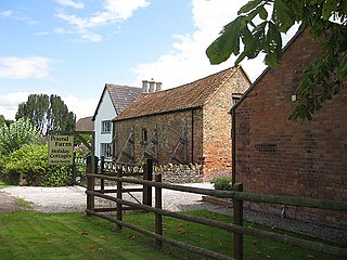 <span class="mw-page-title-main">Holiday cottage</span> Niche in the real estate market