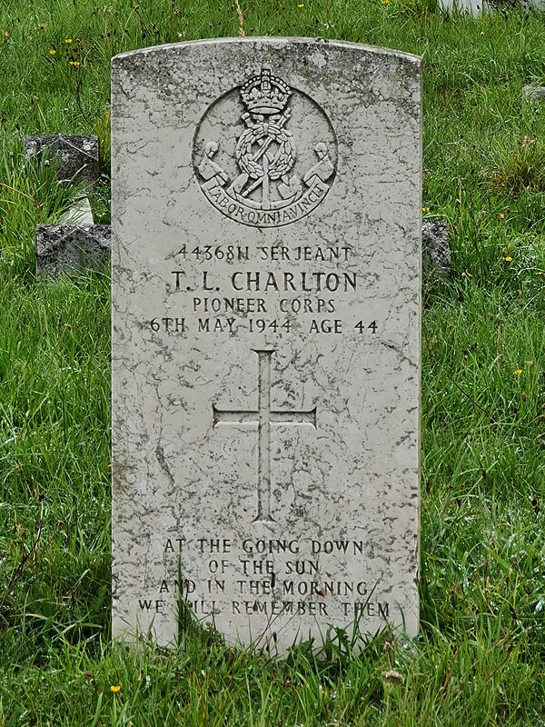 CWGC headstone with excerpt from "For The Fallen"