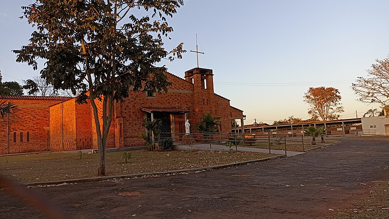 File:Igreja São Francisco de Assis - Pontalina.jpg