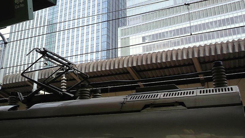 File:JRE Shinkansen400@Pantograph.jpg