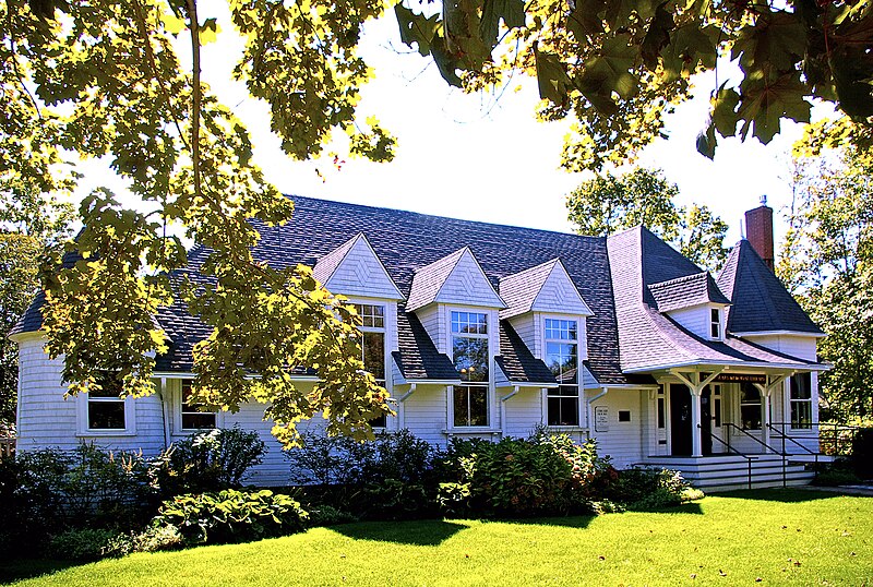 File:Jacob Sears Memorial Library - full view.jpg