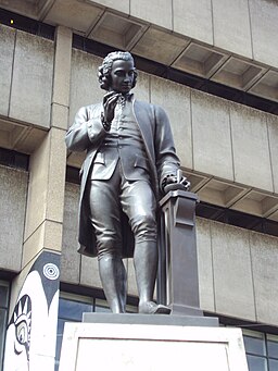 Joseph Priestley statue, Chamberlain Square, Birmingham - DSC08788