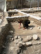 Edificios del período abasí excavados en el aparcamiento de Givati, Jerusalén. Palestina fue abandonada por los abasíes, y era principalmente una sociedad de campesinos.[30]​