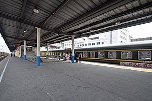 K492次列车停靠在新余站2站台