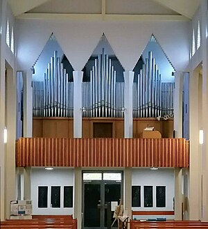 Karlstein am Main-Dettingen, St. Peter und Paul, Orgel (3) (cropped 2).jpg