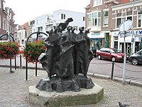 Kenau Simonsdochter Hasselaer en vrouwen (1973) bij de Amsterdamse Poort te Haarlem