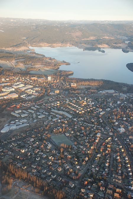 Kjelsaas og maridalsvannet aerial