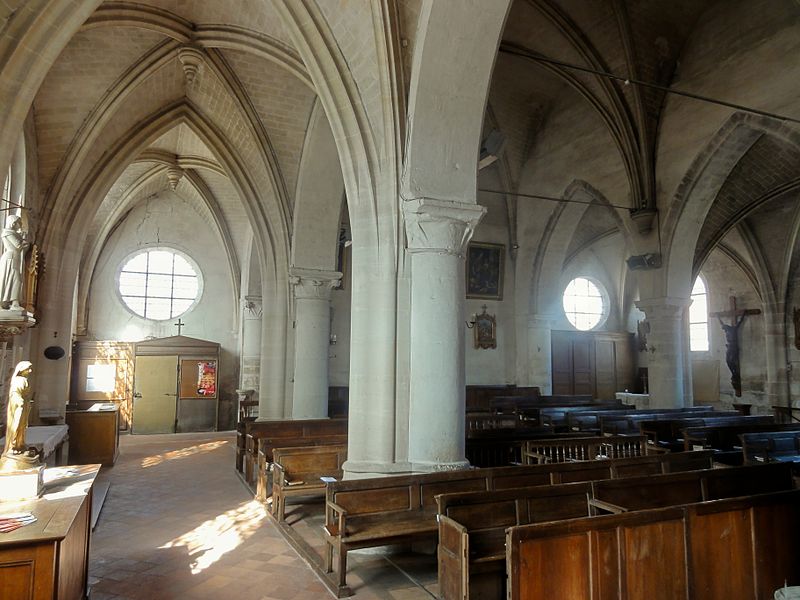 File:La Neuville-en-Hez (60), église Notre-Dame de la Nativité, nef, vue depuis le sud-est.jpg