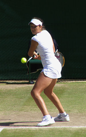 Laura Robson