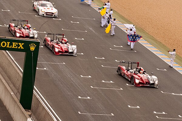 At the 2010 24 Hours of Le Mans, the three Joest Racing-entered R15s finished on the podium.