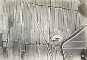 Luchtfoto van het Fort bij Kwadijk met het begin van het tracee van de tramlijn tussen 1920 en 1930