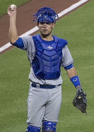 <span class="mw-page-title-main">Luke Maile</span> American baseball player (born 1991)