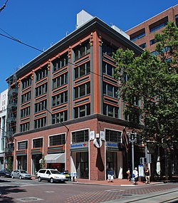 Keresteciler Binası - Portland, Oregon, 2011.jpg
