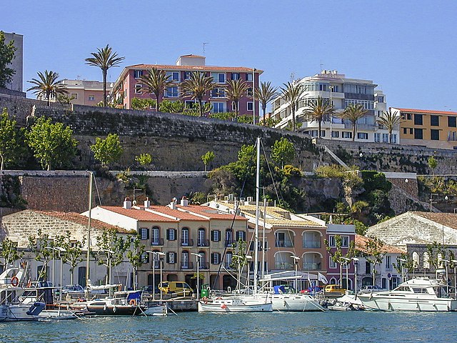 Hoteles y alojamientos en Mahón, Menorca