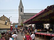 Het dorpscentrum van Maillen tijdens de jaarlijkse kermis