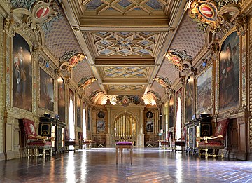 Château de Maintenon en Eure y Loir, Francia. Cuarto lugar en Wiki Loves Monuments 2012. Al château, construido a partir del castillo original, se le conoce mejor por ser la residencia privada de la segunda esposa de Luis XIV, Madame de Maintenon.