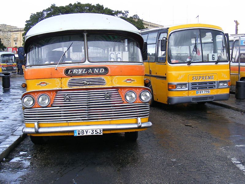 File:Malta Bus pair - DBY 353 and FBY 790. Route 66 and 6, valletta floriana Feb 2011 - Flickr - sludgegulper.jpg