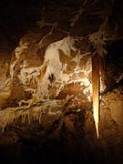 Mermer Kemer Mağaraları - Édouard-Alfréd Martel ve Lyster Jameson stalactites.jpg