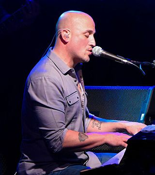 <span class="mw-page-title-main">Mike DelGuidice</span> American musician associated with Billy Joel