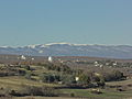 Montagne de Lure et Observatoire de Haute-Provence, vue prise de la colline du Bois des Arnauds