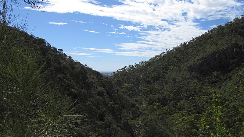 File:Morialta Conservation Park - panoramio (2).jpg