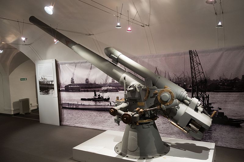 File:Naval defence gun (23857333529).jpg