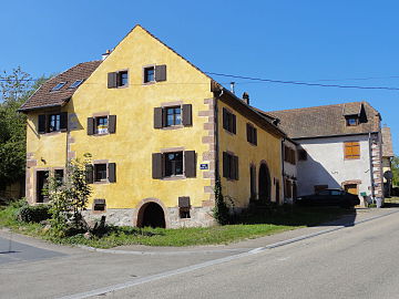 Casa antiga no centro