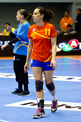 <span class="mw-page-title-main">Nuria Benzal</span> Spanish handball player