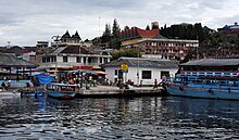 Hafen von Parapat