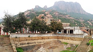 <span class="mw-page-title-main">Piranmalai Kodunkundreeswar Temple</span>