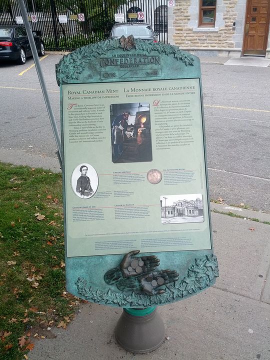 Historical panel to the Mint in Ottawa, erected by the National Capital Commission
