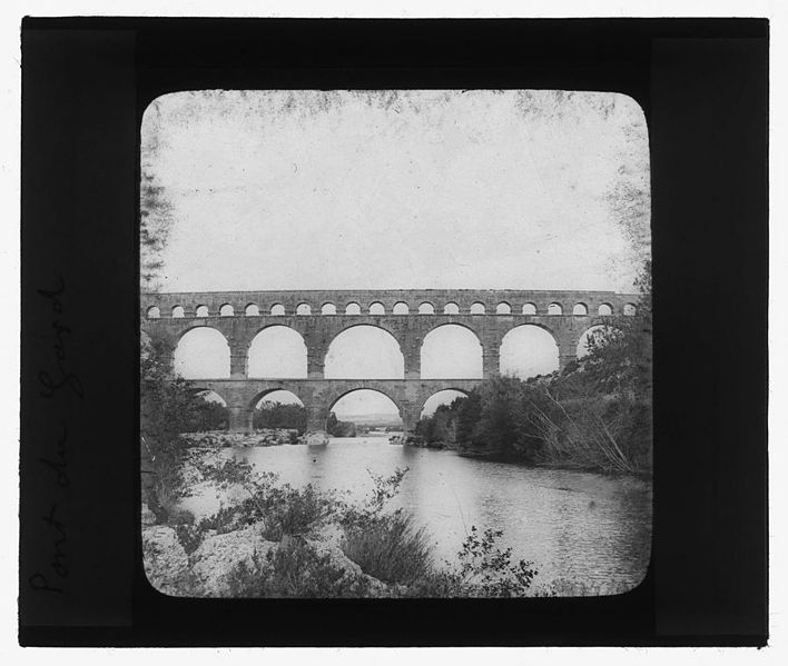 File:Pont du Gard - Fonds Trutat - 51Fi430.jpg