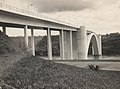 Ponte da Amizade no ano de sua inauguração, 1965