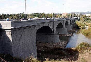 Español: Puente de San Rafael. English: San Rafael Bridge.