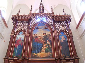 Altarul bisericii evanghelice din Şercaia