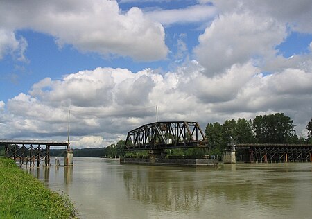 Tập_tin:Railway_swing_bridge.jpg