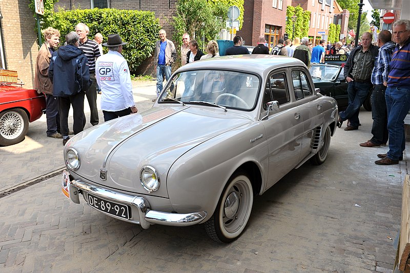 File:Renault Dauphine 1959 (7241837392).jpg