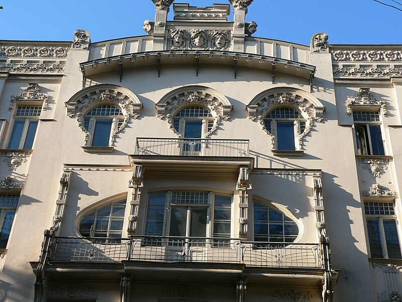 File:Riga Art Nouveau 2.JPG