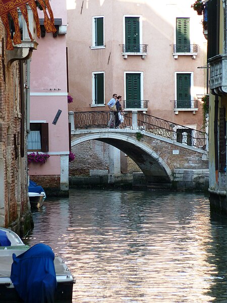 File:Rio ss apostoli ponte san cancian.jpg