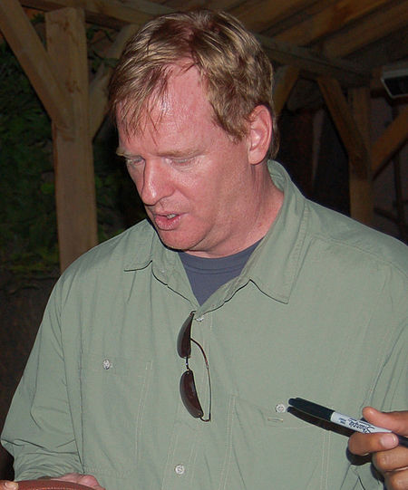 Roger Goodell Afghanistan (crop).jpg