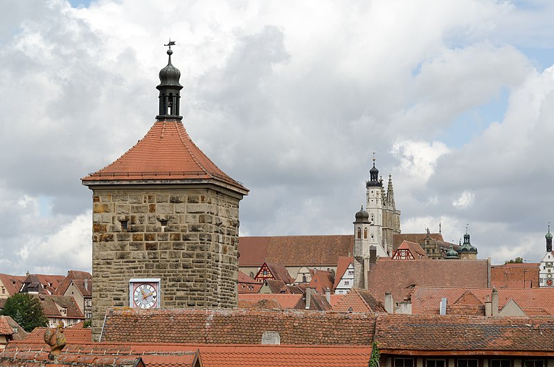 File:Rothenburg ob der Tauber, Siebersturm, St. Johannis, Rathaus, St. Jakob-001.jpg